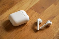 iFixit tears down new AirPods: adds waterproof coating, but